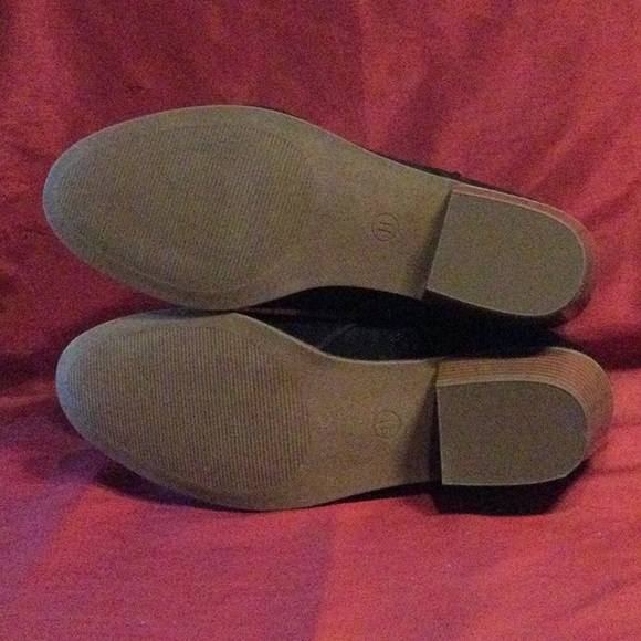 Amazon Essentials Aola Ankle Boot - Picture 5 of 7